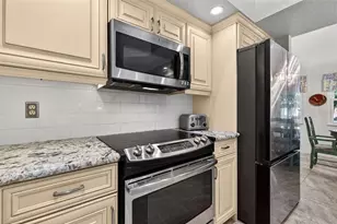 615 Monte Cristo Blvd, Saint Petersburg, FL 33715 - Photo 17