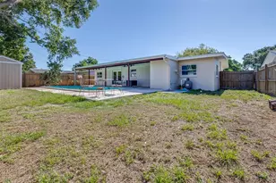 942 Dumont Dr, Dunedin, FL 34698 - Photo 63