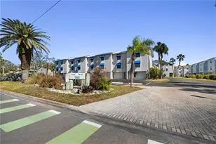 745 Pinellas Bayway S, Tierra Verde, FL 33715 - Photo 37