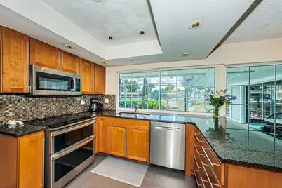 1496 49th Avenue NE, Saint Petersburg, FL 33703 - Photo 15