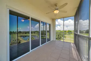 1200 Country Club Dr, Largo, FL 33771 - Photo 31