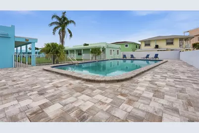 17880 Gulf Boulevard #2, Saint Petersburg, FL 33708 - Photo 13