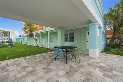 17880 Gulf Boulevard #2, Saint Petersburg, FL 33708 - Photo 1
