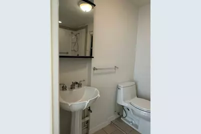 2574 Hawthorne Street, Sarasota, FL 34239 - Photo 7