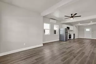 1621 7th Ave N, Saint Petersburg, FL 33713 - Photo 3