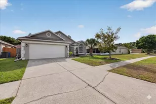 8503 Bella Way, Tampa, FL 33635 - Photo 5