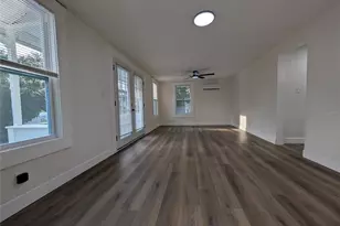 985 8th Ave S, Saint Petersburg, FL 33705 - Photo 5
