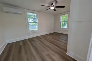 985 8th Ave S, Saint Petersburg, FL 33705 - Photo 11