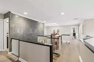 3133 Lake Ellen Dr, Tampa, FL 33618 - Photo 29