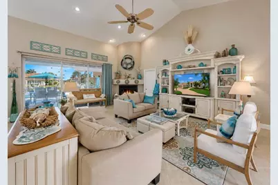 929 Allegro Lane, Apollo Beach, FL 33572 - Photo 11