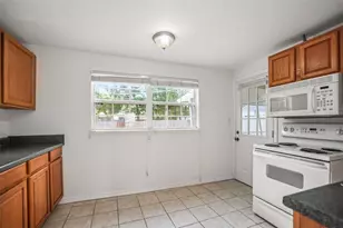 2955 Bay View Dr, Safety Harbor, FL 34695 - Photo 17