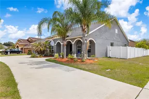 1905 Via Napoli St, Plant City, FL 33566 - Photo 7
