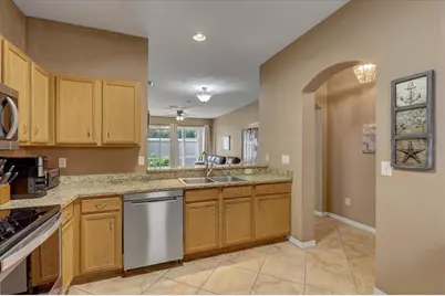 11208 Windsor Place Circle, Tampa, FL 33626 - Photo 5