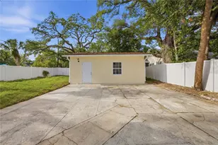 1315 22nd Ave S, Saint Petersburg, FL 33705 - Photo 33