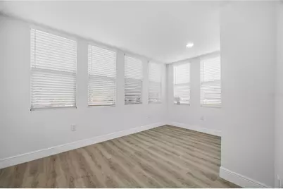 1315 22nd Avenue S, Saint Petersburg, FL 33705 - Photo 15