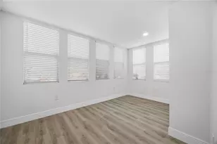 1315 22nd Ave S, Saint Petersburg, FL 33705 - Photo 15