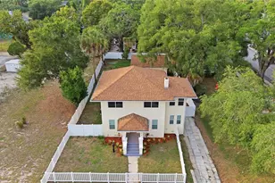 1315 22nd Ave S, Saint Petersburg, FL 33705 - Photo 3