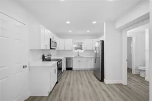 1315 22nd Ave S, Saint Petersburg, FL 33705 - Photo 11