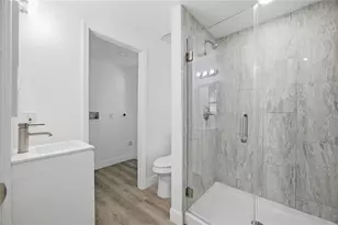 1315 22nd Ave S, Saint Petersburg, FL 33705 - Photo 17