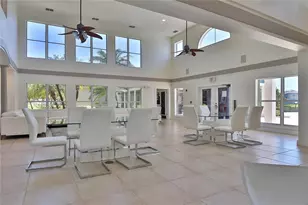 10028 Strafford Oak Ct, Tampa, FL 33624 - Photo 37