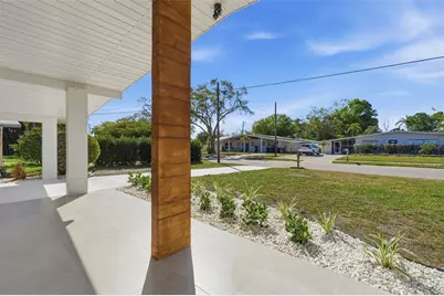 2989 Greenbriar Street, Sarasota, FL 34237 - Photo 45