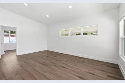 2989 Greenbriar Street, Sarasota, FL 34237 - Photo 13