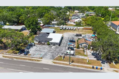 504 S Kings Avenue, Brandon, FL 33511 - Photo 9