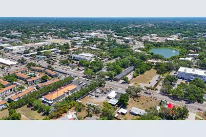 504 S Kings Avenue, Brandon, FL 33511 - Photo 7