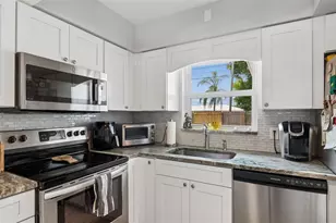 10984 88th Ave, Seminole, FL 33772 - Photo 19