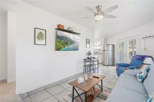 12109 Forest Hills Dr, Tampa, FL 33612 - Photo 63