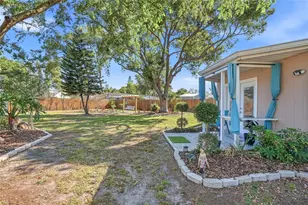 12109 Forest Hills Dr, Tampa, FL 33612 - Photo 59