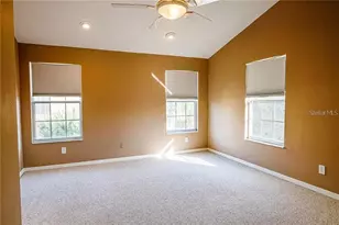 3043 Pointeview Dr, Tampa, FL 33611 - Photo 11