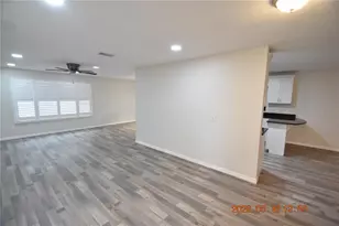9107 Cypresswood Cir, Tampa, FL 33647 - Photo 3