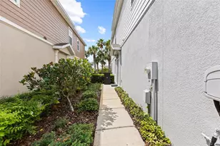 8738 Turnstone Haven Pl, Tampa, FL 33619 - Photo 5