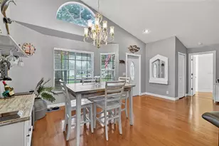 962 Edgehill Dr, Palm Harbor, FL 34684 - Photo 9