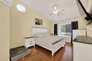 962 Edgehill Dr, Palm Harbor, FL 34684 - Photo 17