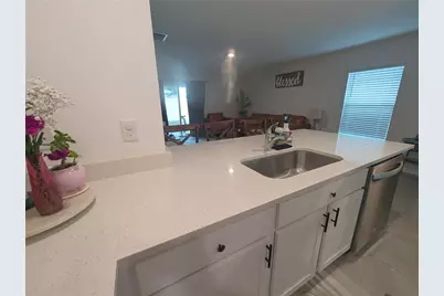 37377 Angel Wings Avenue, Zephyrhills, FL 33541 - Photo 11
