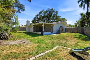 1349 Viewtop Dr, Clearwater, FL 33764 - Photo 27