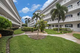 139 Bluff View Dr, Belleair Bluffs, FL 33770 - Photo 23