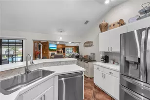 1308 Williams Rd, Plant City, FL 33565 - Photo 11