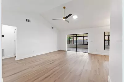 5104 Garden Vale Avenue, Tampa, FL 33624 - Photo 5