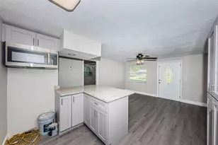 705 3rd Ave NE, Largo, FL 33770 - Photo 15