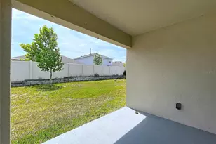 7804 Davie Ray Dr, Zephyrhills, FL 33540 - Photo 35