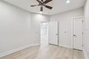 24 Adalia Ave, Tampa, FL 33606 - Photo 39