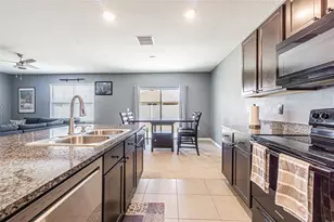 10212 Golden Light Ct, Riverview, FL 33578 - Photo 5