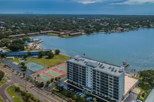 7100 Sunshine Skyway Ln S, Saint Petersburg, FL 33711 - Photo 5