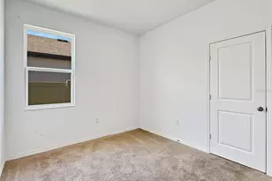 6022 Dolostone Dr, Lakeland, FL 33811 - Photo 15