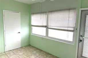 5850 18th St N, Saint Petersburg, FL 33714 - Photo 19