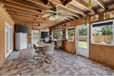 3779 Benson Avenue N, Saint Petersburg, FL 33713 - Photo 31