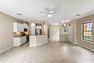 16615 Kingletside Ct, Lithia, FL 33547 - Photo 7